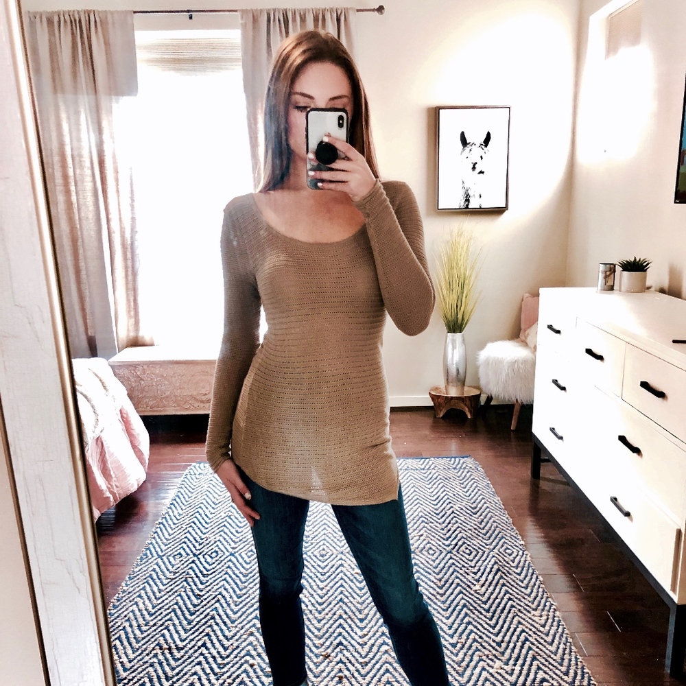 A-line diagonal cut long sleeve